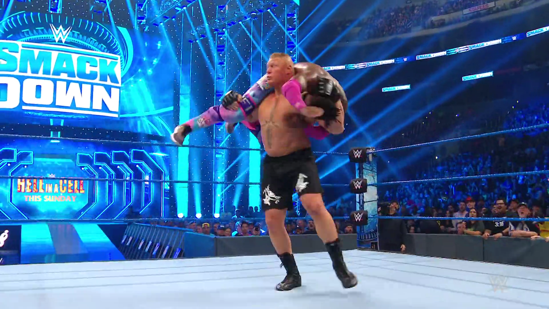 Brock Lesnar vs Kofi Kingston