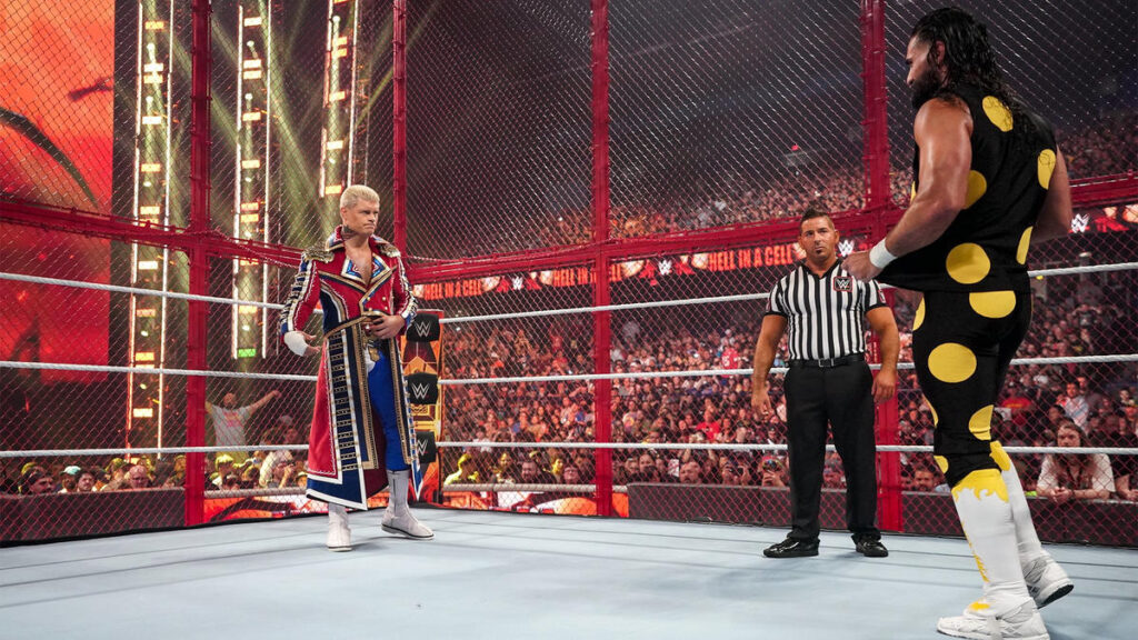 Cody Rhodes vs Seth Rollins at Hell In A Cell